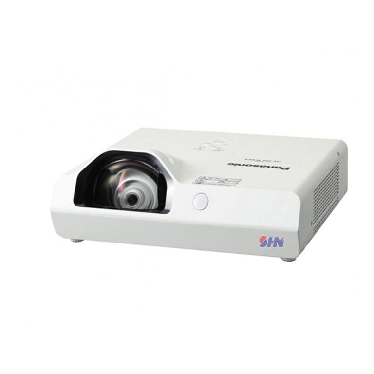 May-chieu-gan-Panasonic-PT-TX440-3-768x768